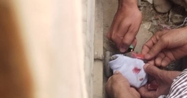 حملة مكبرة بالمراغة فى سوهاج تغلق مطعما ومكتبة لعدم الترخيص.. صور