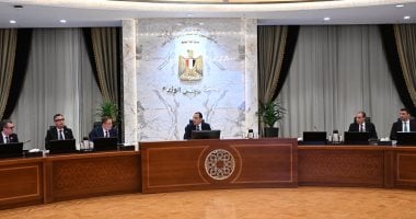 الحكومة: تحضير 10 شركات بقطاع البترول للقيد فى البورصة