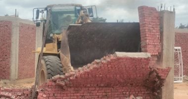 جهاز سفنكس الجديدة ينظم حملة أمنية لاسترداد 25 فدانًا متعدى عليها.. صور