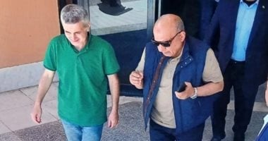 وزير الكهرباء يتفقد هيئة الطاقة المتجددة ويتابع تنفيذ مشروعات الطاقة الشمسية