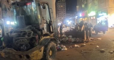 محافظ الجيزة يقرر إنهاء تكليف مدير الإشغالات بحى الدقى وإحالة المقصرين للتحقيق
