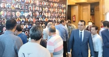 نقابة الصحفيين تبدأ تسليم تأشيرات الحج لبعثة النقابة