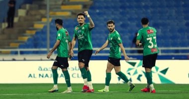 النجمة ضد الحزم.. تعادل مثير 2-2 في شوط أول حافل بالدوري السعودي