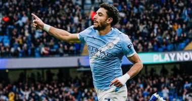 عمر مرموش يطارد إنجاز صلاح والنني فى نهائي كأس الاتحاد الإنجليزي