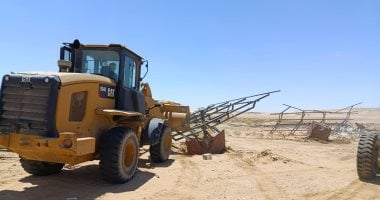 الفيوم تكشر عن أنيابها لاسترداد أراضى الدولة.. استرداد 100 فدان بمركز يوسف الصديق وإزالة مبانٍ مخالفة وإحالة المخالفين النيابة.. والمحافظ: حماية الرقعة الزراعية خط أحمر.. وتقارير دورية لضمان سرعة الاستجابة