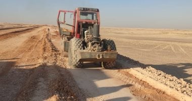 محافظة الوادى الجديد: قرب الانتهاء من تنفيذ محور الخارجة سوهاج بطول 142 كم