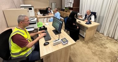 عيادات طبية مجهزة وكتيبة وعاظ ترافق حجاجنا بلحظات الخشوع