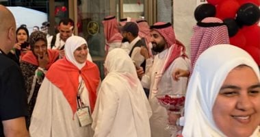 التضامن تواصل تفويج حجاج الجمعيات الأهلية إلى الأراضى المقدسة.. صور