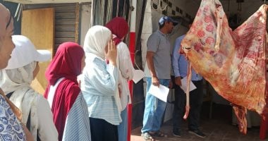 قبل العيد.. توعية الجزارين والمواطنين بالحفاظ على شبكات الصرف فى أرمنت.. صور
