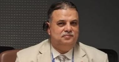 وزير العمل ومحافظ الجيزة يكرمان 300 عامل فى المحافظة بمناسبة عيد العمال