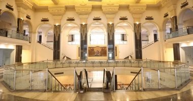 محطة الركاب السياحية بميناء الإسكندرية تجربة متكاملة ومتميزة.. مقامة على مساحة 34 ألف متر مربع وبارتفاع 3 طوابق.. تضم 4 أرصفة بحرية ضخمة وتستوعب 8 آلاف سائح فى وقت واحد.. وتستهدف جذب مليون سائح سنويا .. صور