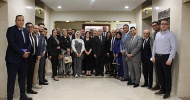 اللجنة العليا لحقوق الإنسان تشاور الشباب بشأن الاستراتيجية الجديدة