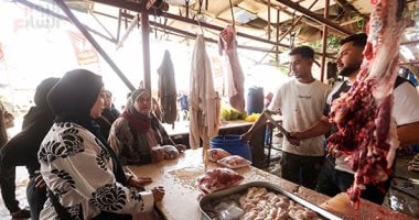 قبل أيام من عيد الأضحى.. أسعار فواكه اللحوم بسوق البساتين.. صور