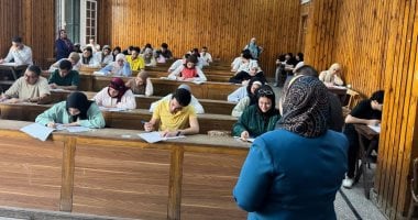 انطلاق امتحانات الفصل الدراسى الثانى بكلية الآداب جامعة القاهرة اليوم
