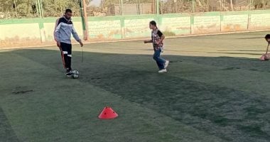 تعزيز لياقة الفتيات فى كرة القدم ببنى سويف ضمن مشروع «ألف بنت ألف حلم».. صور