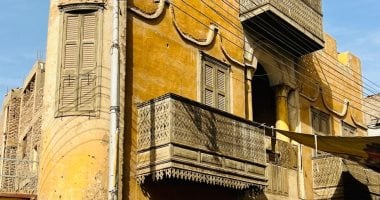 قوص مدينة العلم والتجارة بقنا.. وكالة عودة بعمر 400 عاما والمسجد العمري أزهر الصعيد
