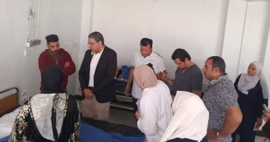 وكيل الصحة بالمنوفية يتابع الوضع الطبي لمصابي حادث طريق السادات