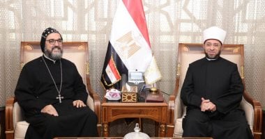 وزير الأوقاف يستقبل راعي الكنيسة السريانية الأرثوذكسية للتهنئة بعيد الأضحى