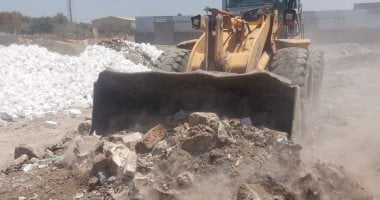 إزالة تعديات على الأراضى الزراعية فى حملات مكبرة بأبو النمرس