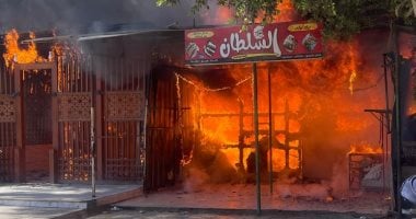 السيطرة على حريق كافية ومطعم فى مدينة نصر.. صور