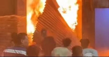 مصرع مالك محل وابنه إثر حريق اشتعل بمخزن في الوراق