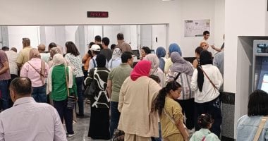 ​إقبال كبير على مونوريل شرق النيل فى رابع أيام العيد لزيارة العاصمة الإدارية