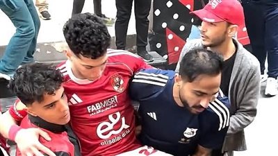 إصابة إمام عاشور تقلق جماهير الأهلي.. شوبير يكشف التفاصيل الكاملة
