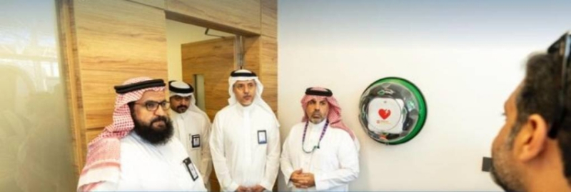 الرئيس التنفيذي لتجمع الشرقية الصحي يتفقد مركز المراقبة الصحية في منفذ جسر الملك فهد