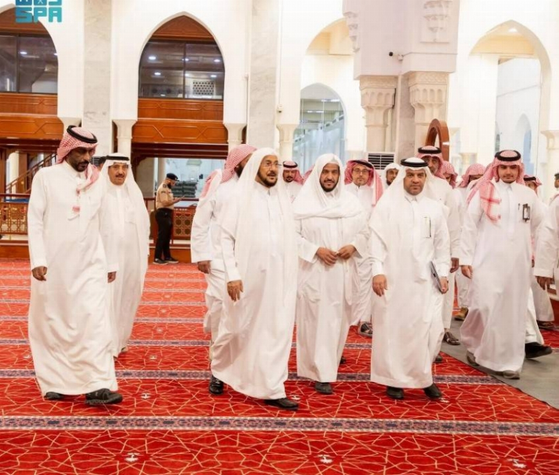 وزير “الشؤون الإسلامية” يقف على جاهزية مساجد المشاعر المقدسة واكتمال المشروعات والخدمات
