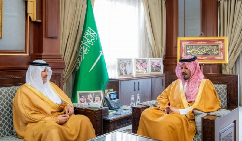 أمير منطقة المدينة يستقبل وزير النقل ويبحثان المشروعات والمبادرات الهادفة إلى تطوير البنية التحتية ورفع كفاءة الطرق