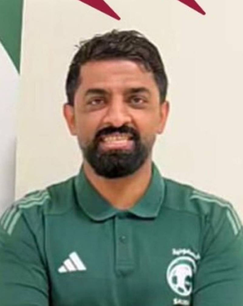 مساعد مدرب نادي العدالة يحصل على الرخصة الآسيوية في التدريب