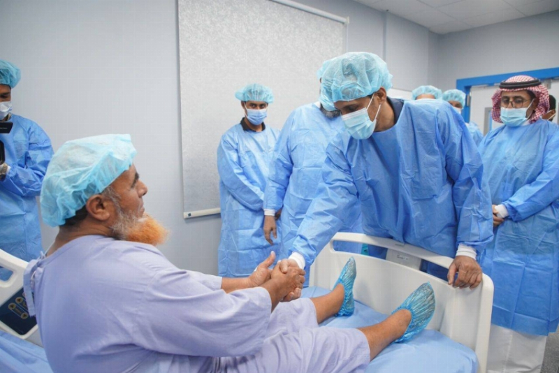 120 عملية قلب في المكلا بتمويل من مركز الملك سلمان للإغاثة