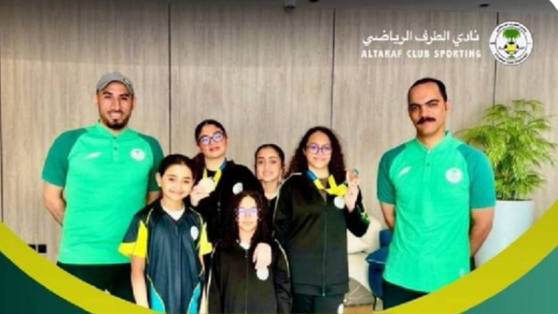 سيدات الطرف يحققن برونزيتين في بطولة المناطق للسباحة