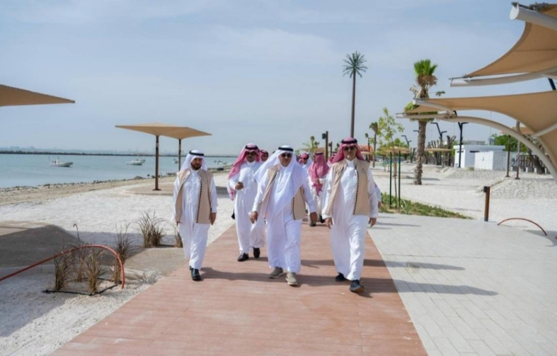 أمين الشرقية يقف على مشروع خور الدمام