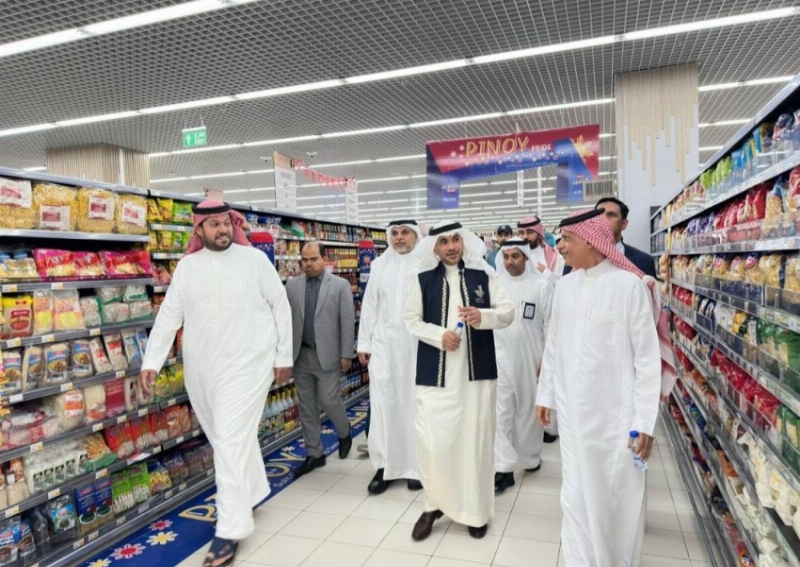 أمانة الشرقية تنفذ زيارات ميدانية على منشآت «الهايبر ماركت»