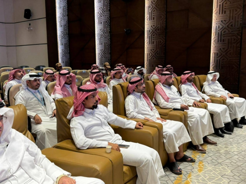 مؤسسة جائزة المدينة المنورة تنظّم لقاءً تعريفيًا بـ “جائزة الموظف المتميّز” في دورتها الثانية