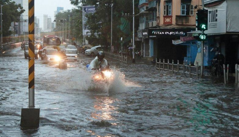 هيئة الأرصاد الجوية الهندية تحذّر من زيادة في الظواهر الجوية المتطرفة