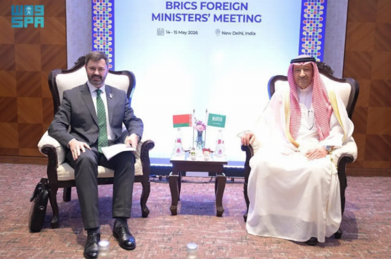 نائب وزير الخارجية والنائب الأول لوزير خارجية بيلاروس يناقشان المستجدات على الساحتين الإقليمية والدولية