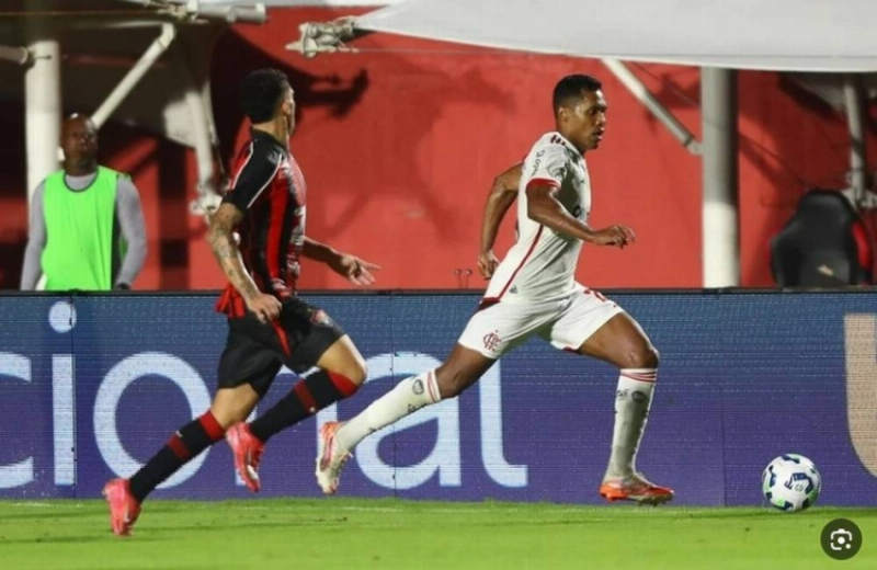 فلامنجو يخسر أمام فيتوريا ويودّع كأس البرازيل
