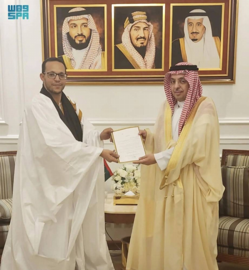 الشهري يبحث مع قنصل موريتانيا الموضوعات المشتركة