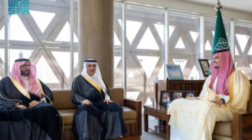 محافظ الدرعية يستقبل وفدًا من أسرة بن ملوح
