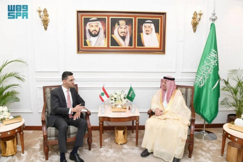 الشهري يناقش مع القنصل اللبناني الموضوعات المشتركة