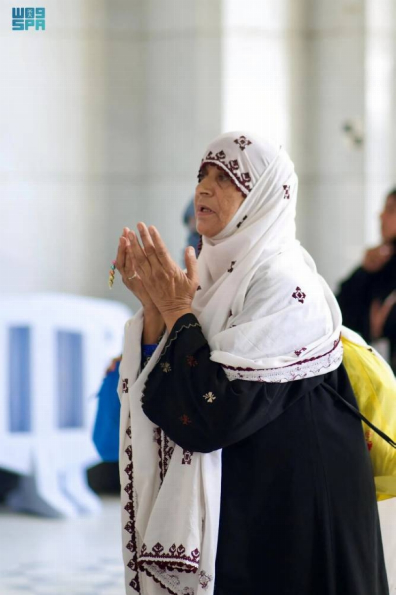 تكبيرات عشر ذي الحجة.. أصوات إيمانية تُحيي المشاعر وتملأ الأجواء روحانية