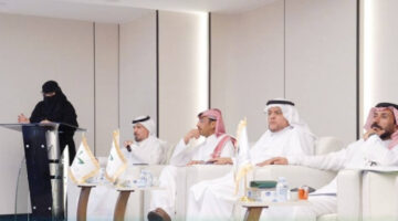 في ملتقى الطائف للوجهات السياحية.. أمريكية مهتمة بالسياحة السعودية: الطائف مميزة لبناء روابط ثقافية دولية