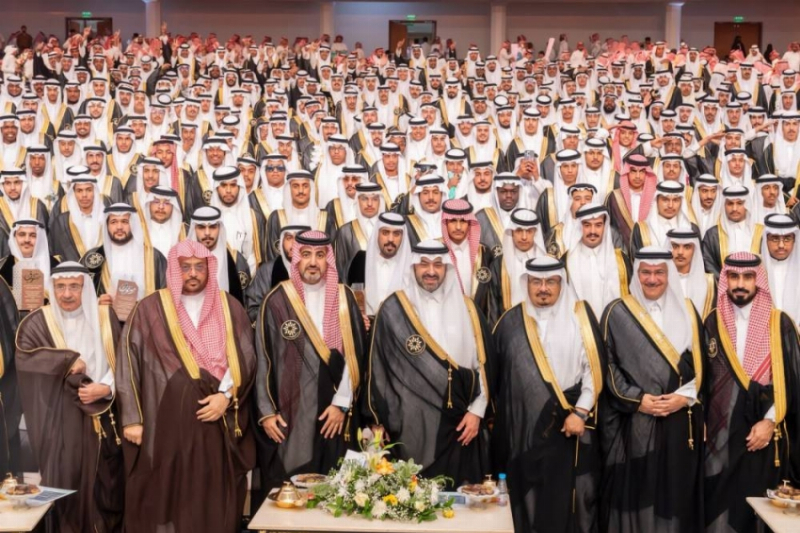 نائب أمير تبوك يشهد حفل التخرج لمنشآت التدريب التقني بالمنطقة