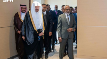 رئيس مجلس الشورى يصل إلى جمهورية المالديف
