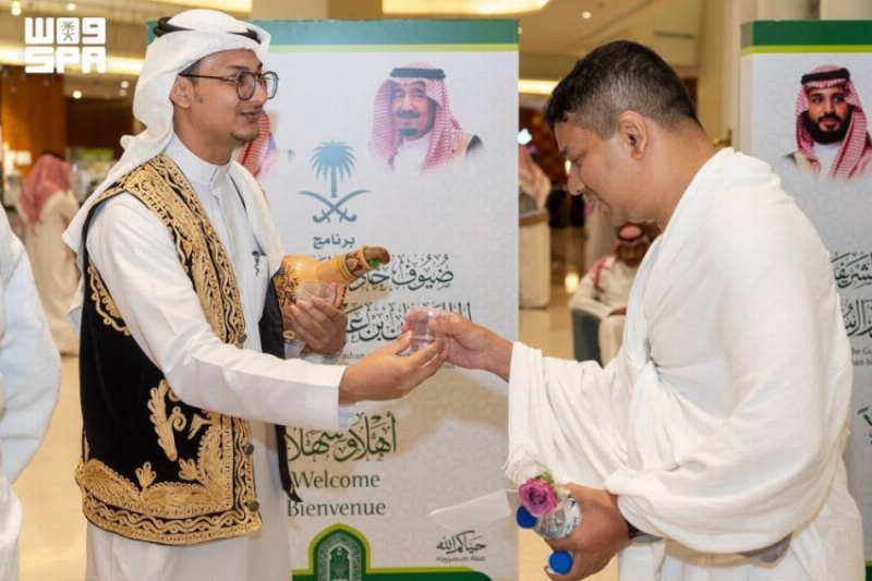 استقبال أولى طلائع ضيوف برنامج خادم الحرمين للحج