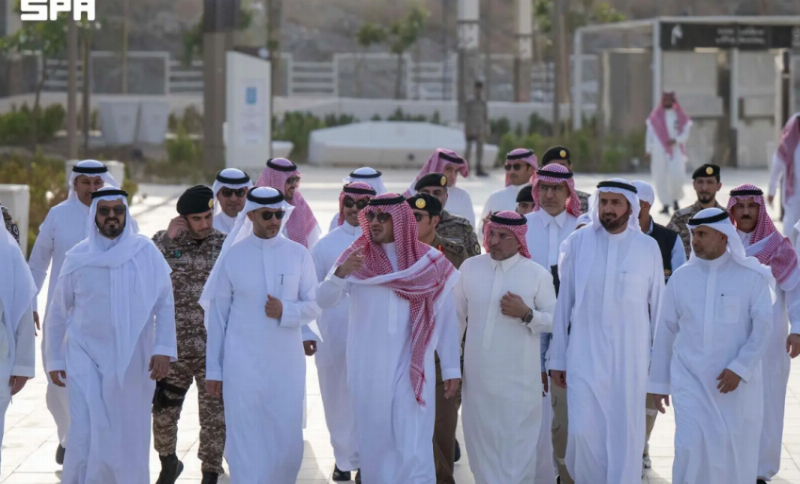 وزير الداخلية يتابع ميدانيًا جاهزية المنظومة الصحية والخدمية وخطط إدارة الحشود بالمشاعر المقدسة