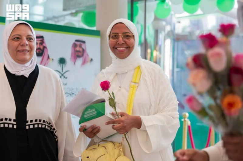 الشؤون الإسلامية تعلن اكتمال وصول 2500 مستضاف من 104 دول ضمن برنامج ضيوف خادم الحرمين الشريفين للحج