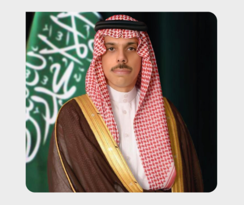 وزير الخارجية ونظيره القطري يبحثان (هاتفيًا) جهود البلدين الشقيقين في الحفاظ على الأمن والاستقرار